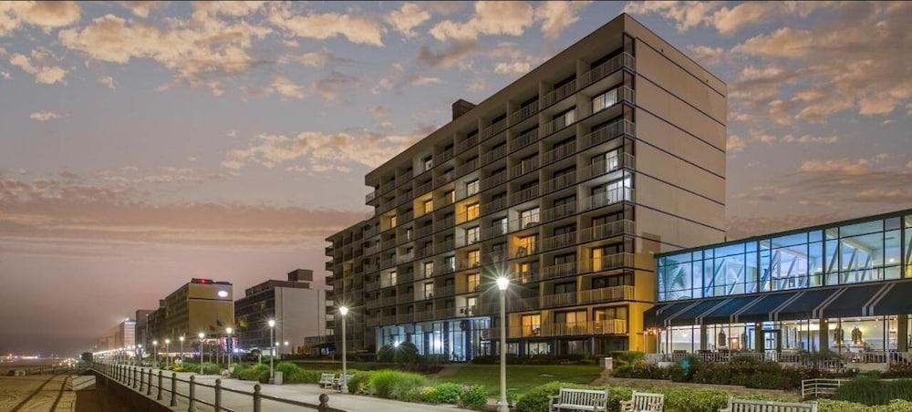 Coastal Hotel&Suites Virginia Beach - Oceanfront Zewnętrze zdjęcie
