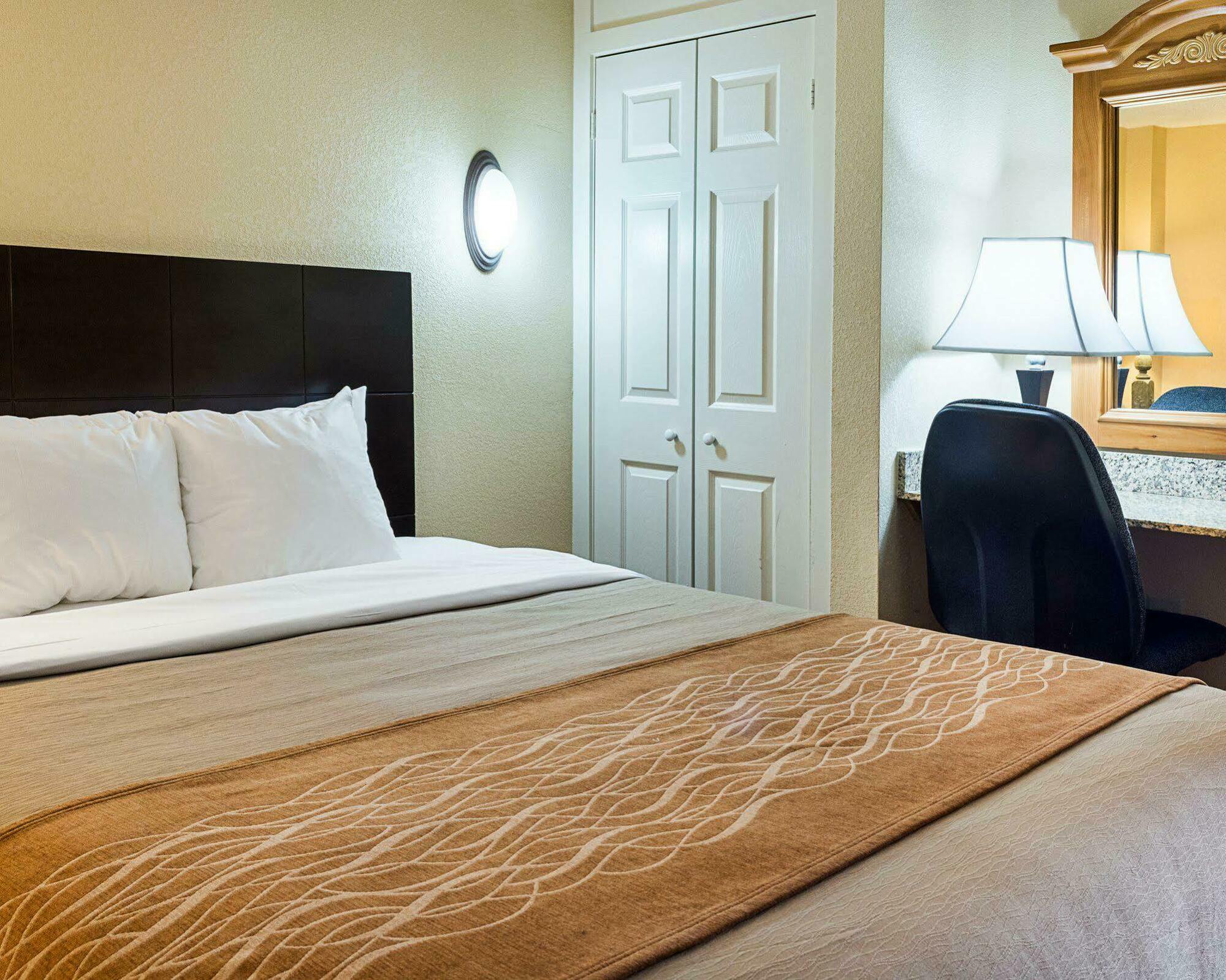 Coastal Hotel&Suites Virginia Beach - Oceanfront Zewnętrze zdjęcie