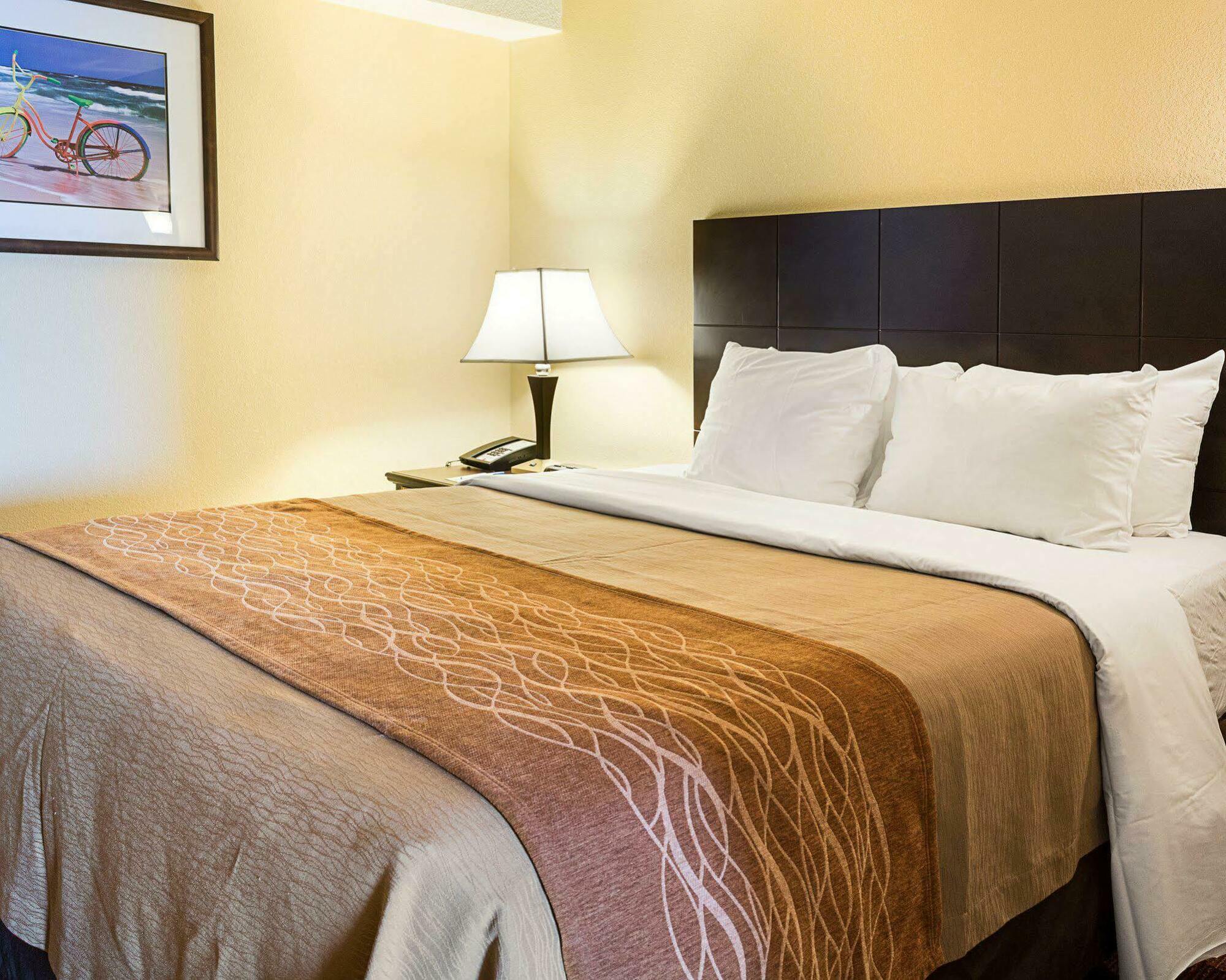 Coastal Hotel&Suites Virginia Beach - Oceanfront Zewnętrze zdjęcie